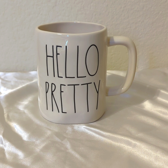 Rae Dunn mug Hello Pretty NEW - Picture 1 of 1